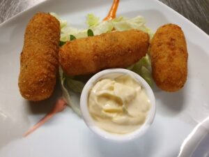 CHICKEN CROQUETTES classic Spanish croquettes with aioli