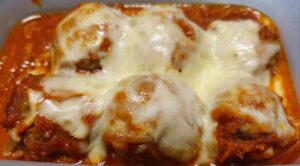 HOMEMADE BEEF & LAMB MEATBALLS