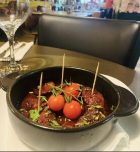 CHORIZO AL VINO
